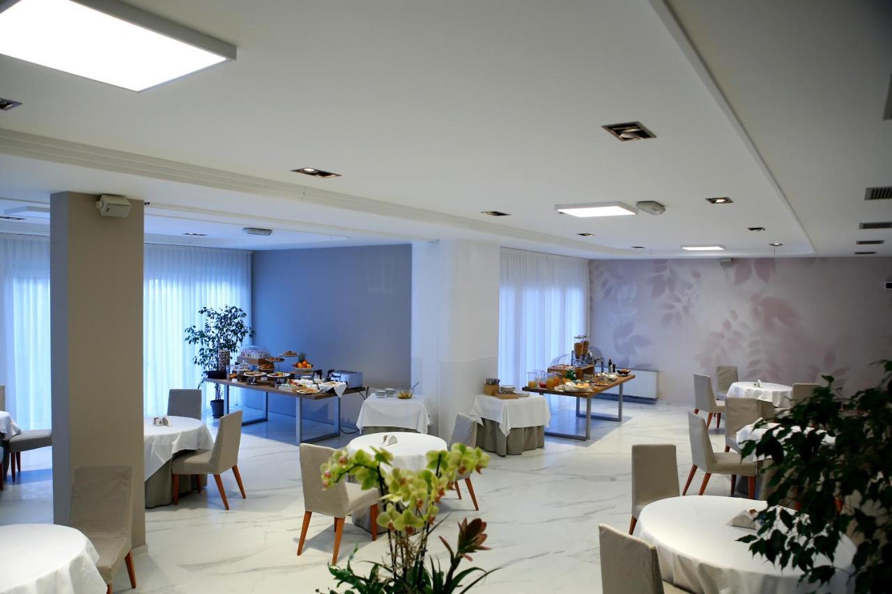 Scia' On Martin Hotel Buscate Ngoại thất bức ảnh