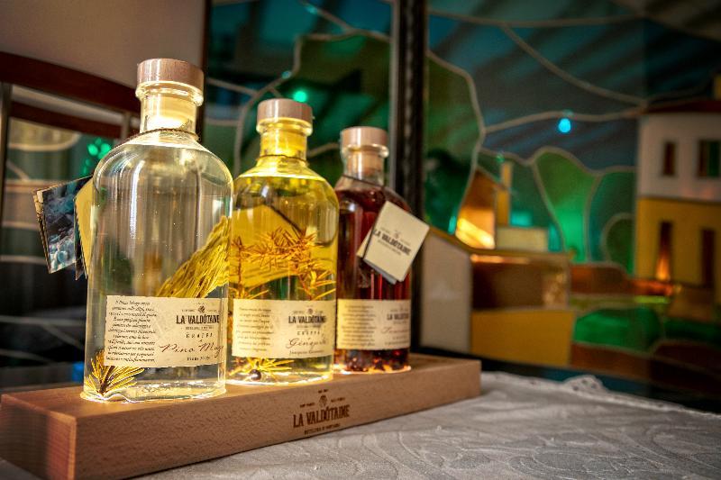 Scia' On Martin Hotel Buscate Ngoại thất bức ảnh